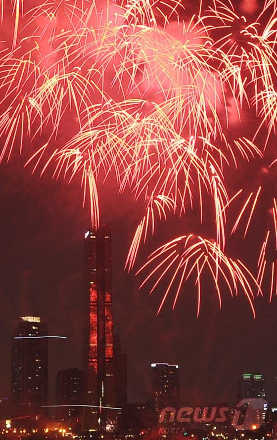 본문 이미지 - 63빌딩. © News1 송원영 기자