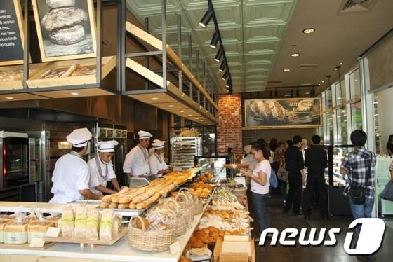 본문 이미지 - 뚜레주르 필리핀 마닐라 1호점. © News1