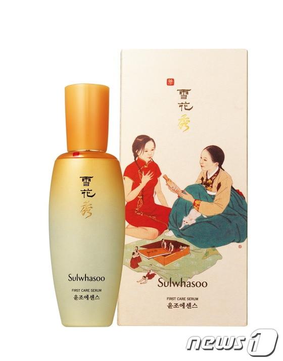 본문 이미지 - 윤조에센스의 중국진출 기념 에센스. © News1 