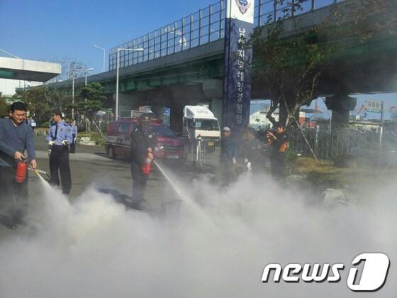 본문 이미지 - 남해지방해양경찰청 제공© News1 