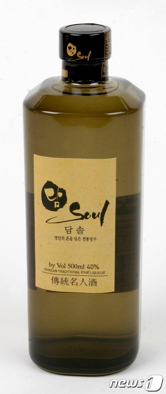 본문 이미지 - 경남 함양군 명가원이 빚은 '담솔'.© News1 