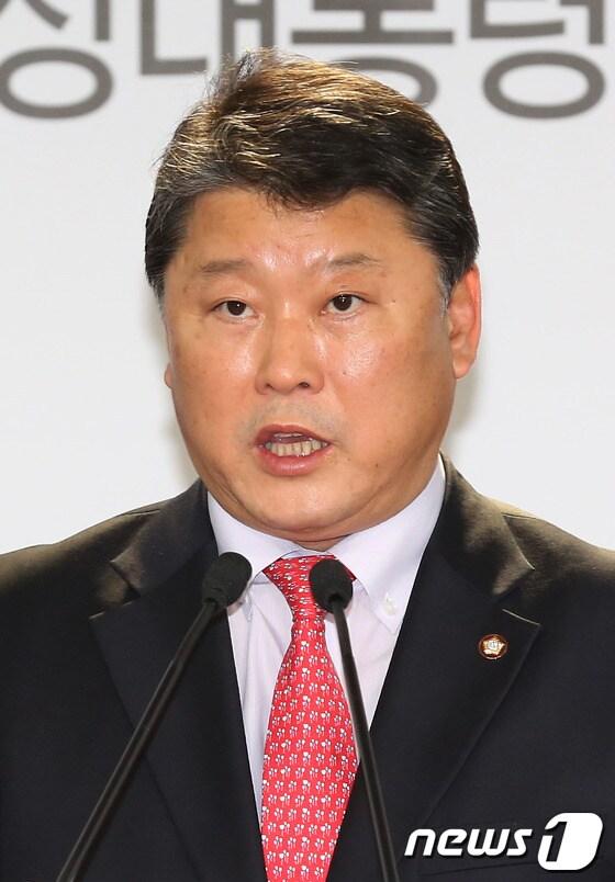 본문 이미지 - 조원진 새누리당 의원. /뉴스1 © News1 양동욱 기자