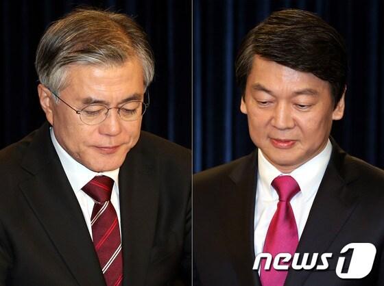 본문 이미지 - 문재인 민주통합당 대선후보&#40;왼쪽&#41;와 안철수 무소속 대선후보가 21일 오후 서울 용산구 효창동 백범김구기념관에서 열린 &#39;2012 후보 단일화 토론회&#39;에 참석해 긴장된 표정으로 토론 시작을 기다리고 있다.문재인, 안철수 두 후보측은 단일화 방식으로 여론조사 실시에 합의했지만 여론조사 문항을 두고 이견을 좁히지 못해 난항을 겪고 있다.2012.11.21/뉴스1 © News1 이광호 기자