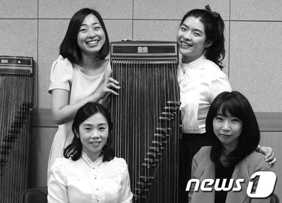 본문 이미지 - '가야금 속'의 가을 출연진. (소리랑 제공) © News1 