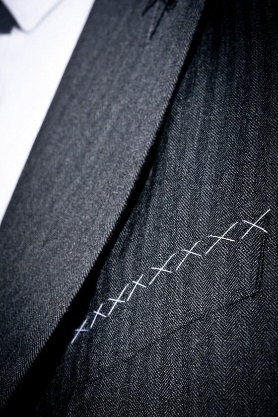 본문 이미지 - 조르지오 아르마니의 양복 맞춤 행사 '수미주라 프로모션'(조르지오 아르마니 제공)© News1 