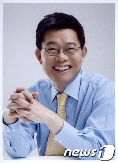 본문 이미지 - 최재천 민주통합당 의원© News1 방인권 인턴기자