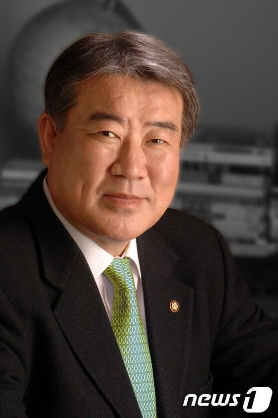 본문 이미지 - 김우남 국회의원(민주통합당, 제주시을) / 사진제공=김우남 의원실 © News1 제주취재본부