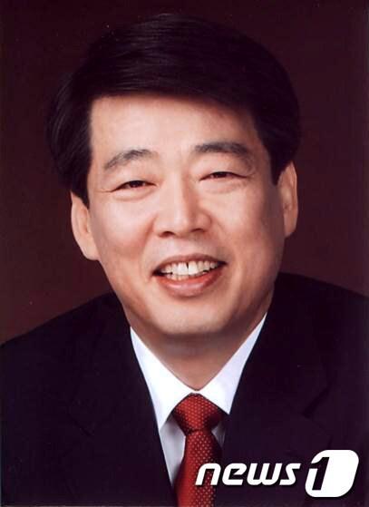 본문 이미지 - 신계륜 민주통합당 당선자    © News1 방인권 인턴기자