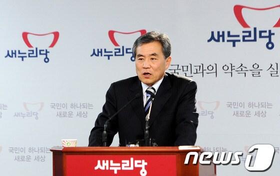 본문 이미지 - 이상돈 전 새누리당 비상대책위원. © News1 양동욱 기자