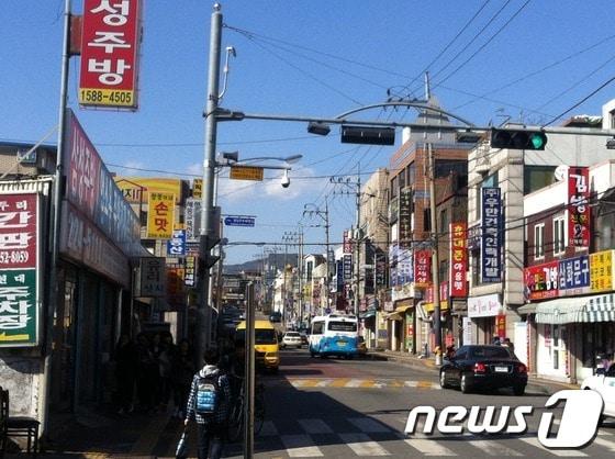 본문 이미지 - 수원 토막살인 사건이 일어난 수원 팔달구 지동 일대 © News1 나연준 기자
