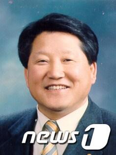 본문 이미지 - 원광대학교 사범대학 윤석화 교수. © News1  