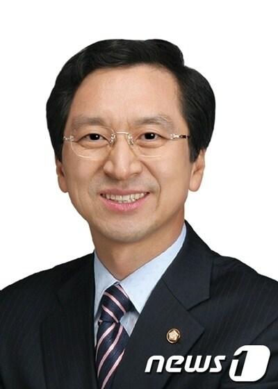 본문 이미지 - 새누리당 김기현(울산 남구 을) 의원 © News1   이상길 기자