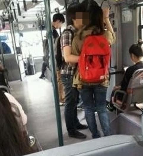 본문 이미지 - (사진=온라인커뮤니티) © 