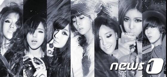 본문 이미지 - 티아라 공식사이트. 오른쪽 끝이 화영. © News1 