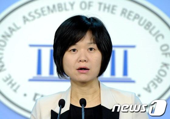 본문 이미지 - 이정미 정의당 대변인. 2012.5.29/뉴스1 © News1   박정호 기자