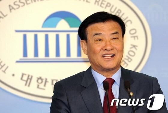 본문 이미지 - 강창희 새누리당 의원2012.5.30/뉴스1 © News1 이종덕 기자