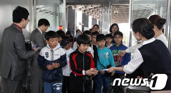 본문 이미지 - 사진제공=포스코포항제철소© News1 