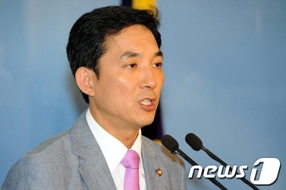 본문 이미지 - 박민식 새누리당 의원. 2012.6.21/뉴스1 © News1 이광호 기자
