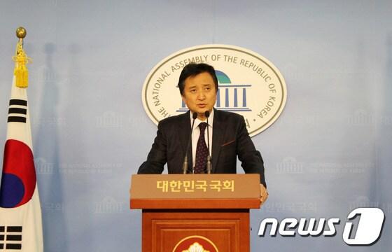 본문 이미지 - 김영환 민주통합당 의원(김영환 의원실 제공) © News1 