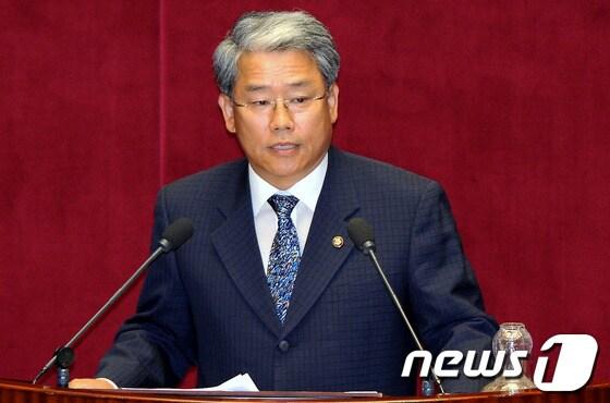 본문 이미지 - 김동철 민주통합당 의원 © News1 박정호 기자