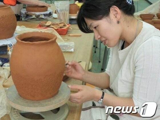 본문 이미지 - 사진제공=영암군도기박물관© News1 