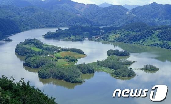 본문 이미지 - 전북 임실군에 있는 옥정호 © News1   김춘상 기자