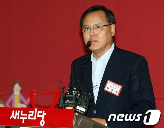 본문 이미지 - 새누리당 이명수 의원(충남 아산)/뉴스1 © News1 이종덕 기자
