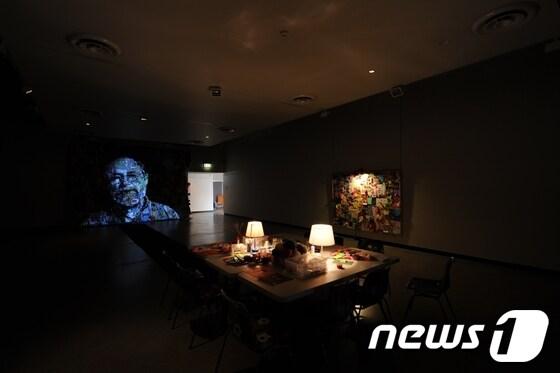 본문 이미지 -                                                                        2012광주비에날레 레시던시 프로그램중 하나./사진제공=광주비엔날레재단© News1 