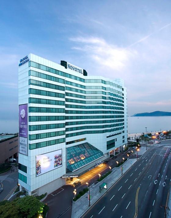 본문 이미지 - 노보텔 앰배서더 부산의 외부전경. 모습© News1 