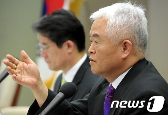 본문 이미지 -  이태복 전 보건복지부 장관./뉴스1 © News1 안은나 인턴기자