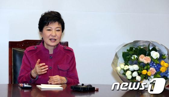 본문 이미지 - 박근혜 대통령 당선인 2013.1.15/뉴스1 © News1 인수위사진기자단