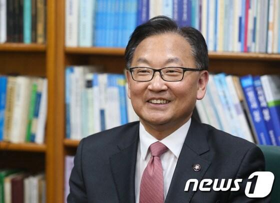 본문 이미지 - 유일호 새누리당 대변인 © News1 양동욱 기자