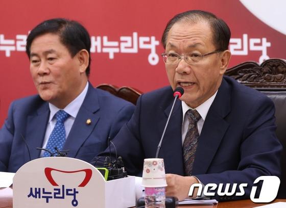 본문 이미지 - 황우여 새누리당 대표. 2013.10.16/뉴스1 © News1 송원영 기자