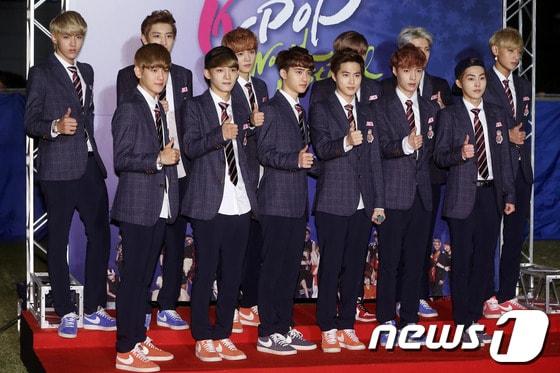 본문 이미지 - 인기 아이돌 그룹 엑소(EXO). 뉴스1 © News1   