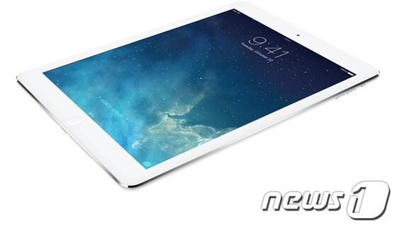 본문 이미지 - 애플의 아이패드 에어.(애플 제공) News1 © News1  