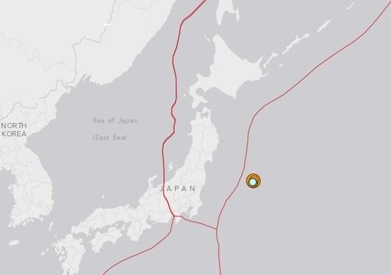 본문 이미지 - 26일 규모 7.1의 지진이 발생한 후 동일본 해상에서 여진이 이어지고 있다. (USGS사이트 캡처) © News1