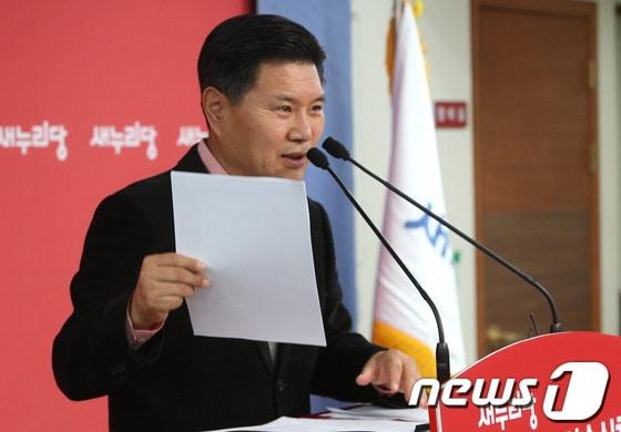 본문 이미지 - 홍문종 새누리당 사무총장. © News1 