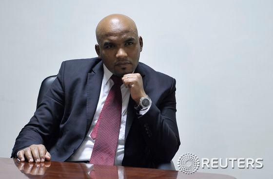 본문 이미지 - 키레나이카 반군단체 수장 이브라임 알 자트란. © 로이터=뉴스1  