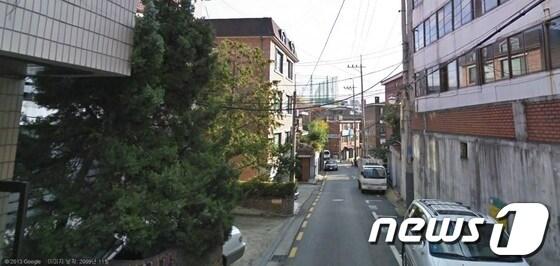 본문 이미지 - 대치 구마을 1지구 인근. 서울 강남의 대표적인 노후 단독주택 밀집지역으로 1000가구에 이르는 중소형 아파트가 들어서게 된다 © News1 