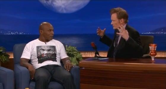 본문 이미지 - 마이크 타이슨이 지난 2012년 4월 미국 CBS 코난 토크쇼에 출연한 모습 © News1  