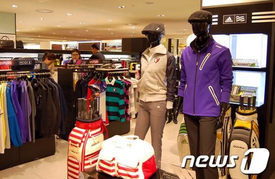 본문 이미지 - 신세계 백화점 인천점은 11~13일 인천 최대 골프전을 진행한다.© News1 