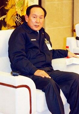 본문 이미지 - 김태윤 북경현대 부사장이 14일 오후 중국공장에서 열린 기자 간담회에서 질문에 답하고 있다. © News1 변의현기자 