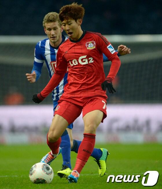 본문 이미지 - 독일 분데스리가 레버쿠젠 소속의 손흥민&#40;21&#41;.© AFP=News1   