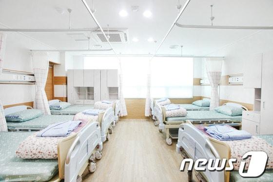 본문 이미지 -  한 종합병원 6인병실. © News1   