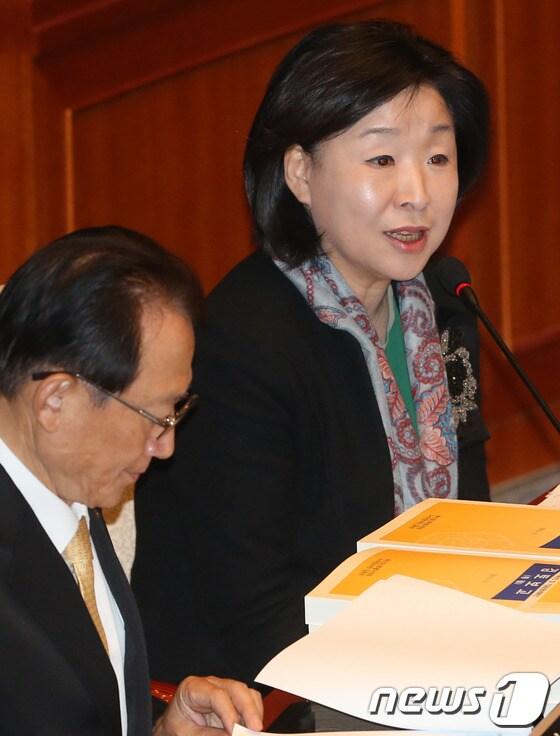 본문 이미지 - 심상정 정의당 원내대표. 2013.12.2/뉴스1 © News1 송원영 기자