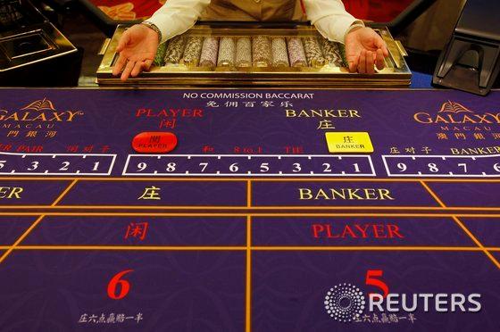 본문 이미지 - 마카오에 위치한  어느  카지노의 내부. © 로이터=뉴스1  