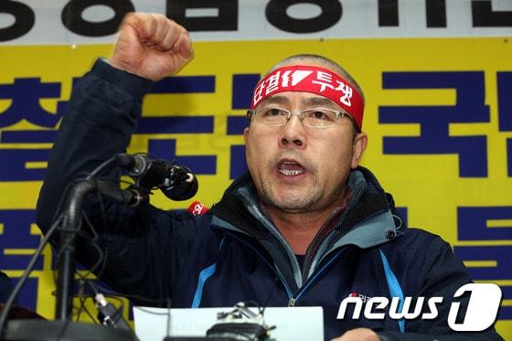 본문 이미지 - 신승철 민주노총 위원장./뉴스1 © News1 이광호 기자