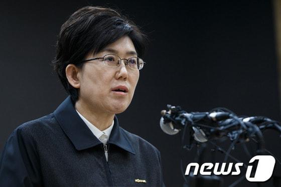 본문 이미지 - 최연혜 한국철도공사&#40;코레일&#41; 사장 2013.12.31/뉴스1 © News1 유승관 기자
