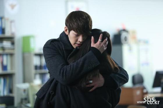 본문 이미지 - SBS 수목드라마 '상속자들' 17회분 방송화면(SBS 제공). © News1  