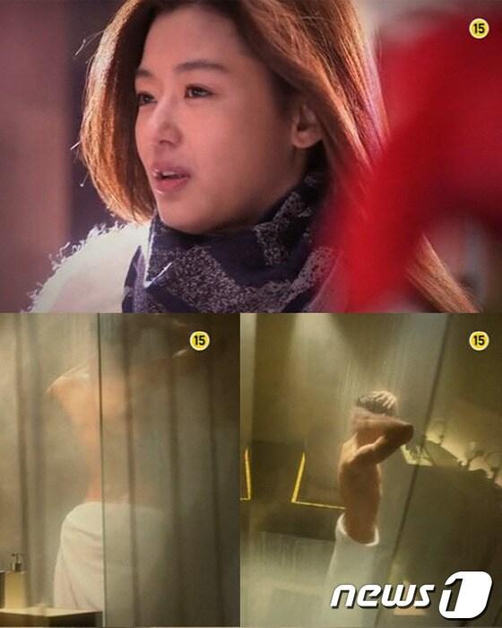 본문 이미지 - 김수현 복근 샤워신과 전지현(SBS 별그대 예고 영상캡쳐)© News1  